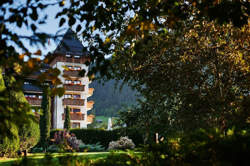 The Alpina Gstaad Hotel Buitenkant foto